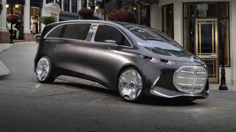 مرسيدس Vision V: رفاهية الميني فان الذكية… صالة متنقلة بقوة التقنية والفخامة والفن